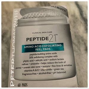 NWT box unopened, Peter Thomas Roth Peptide 21 pad